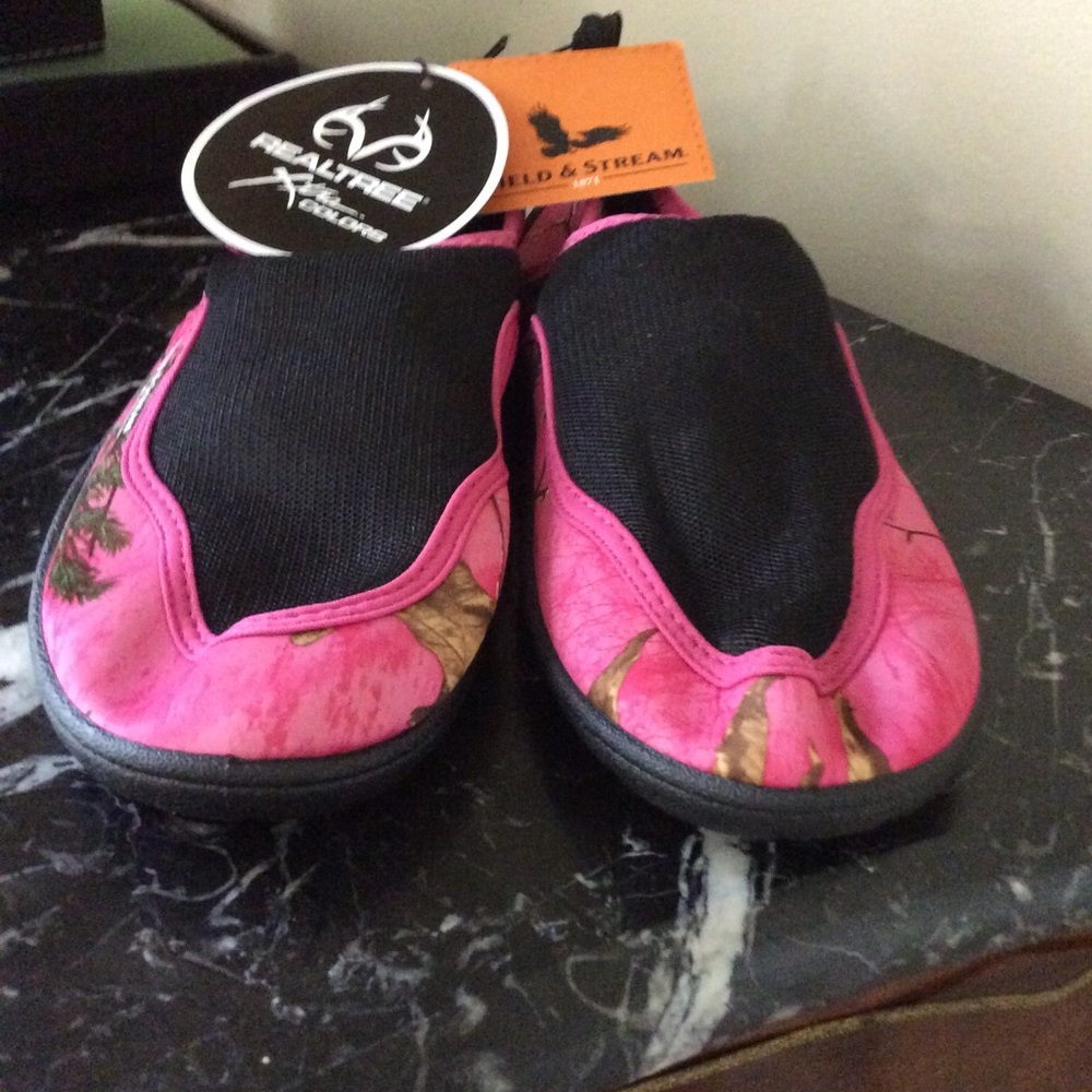 Kids Slip-On Camo Water Shoes